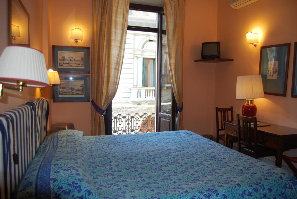 Doppel-/Zweibettzimmer mit Zustellbett